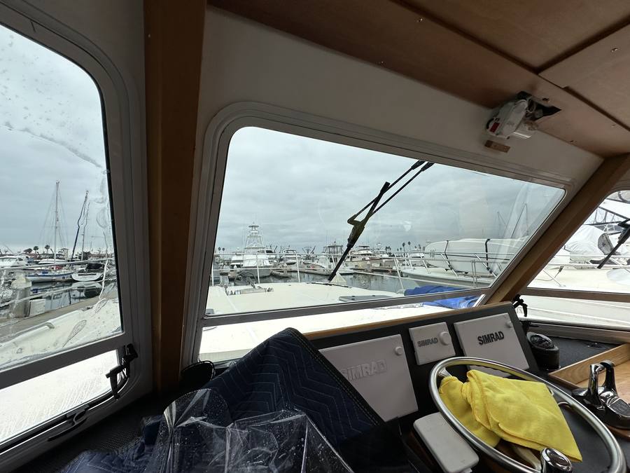 Marine windshield with tint looking over bow